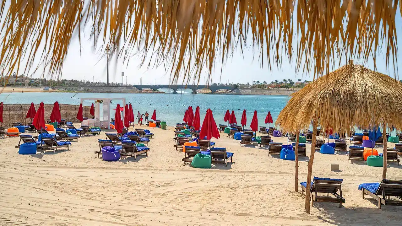 الفندق مارينا بلازا ريزورت العلمين - العلمين